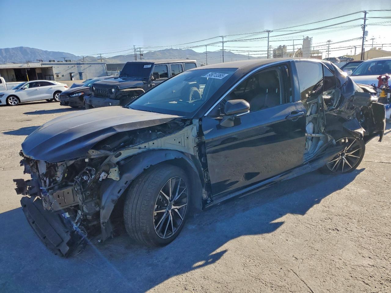 2024 TOYOTA CAMRY