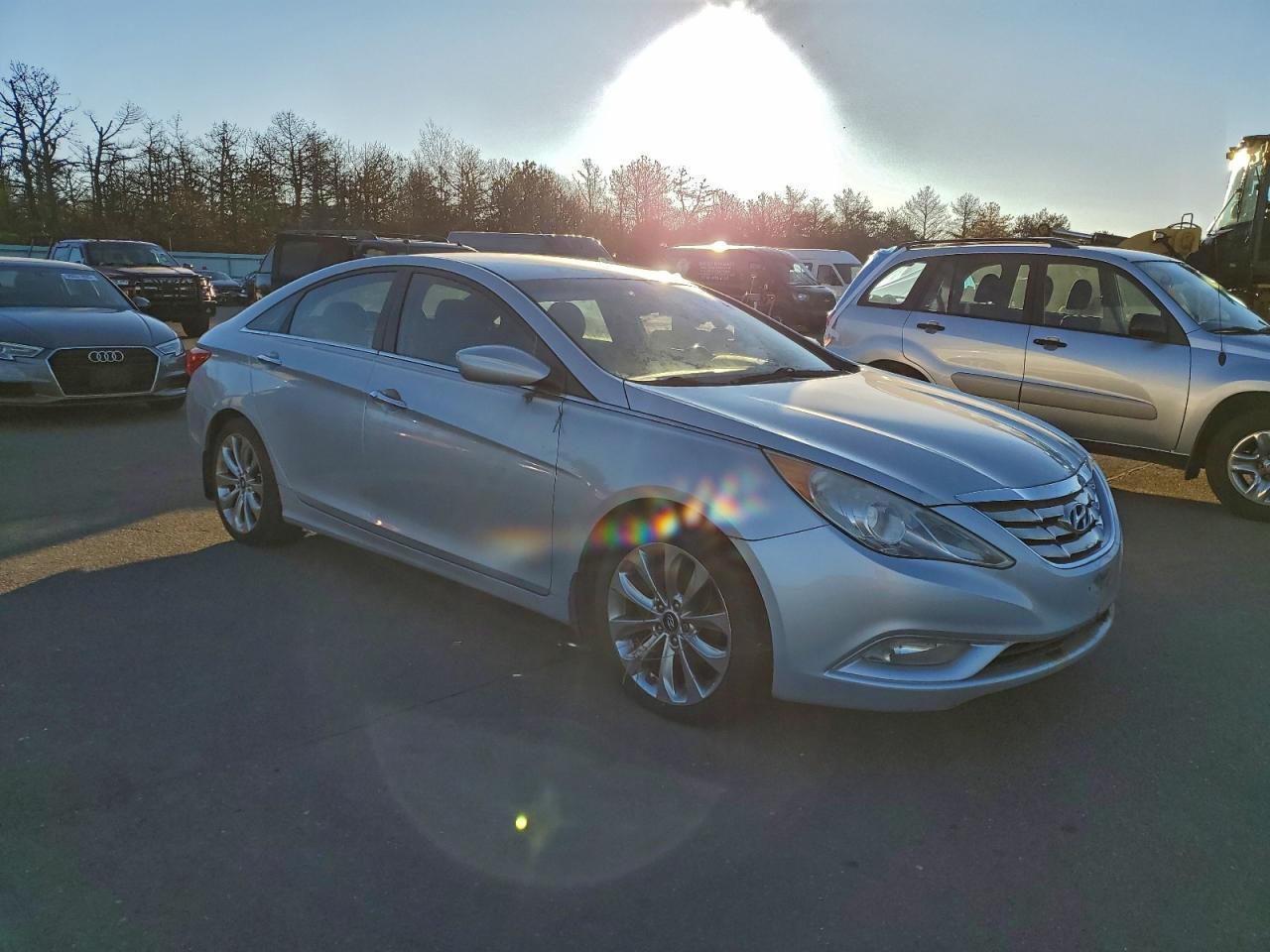 2012 HYUNDAI SONATA