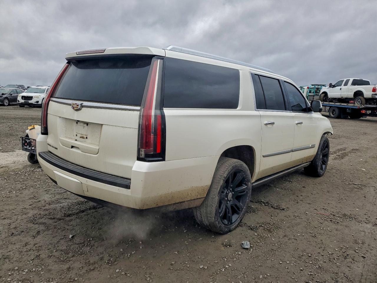 2015 CADILLAC Escalade ESV