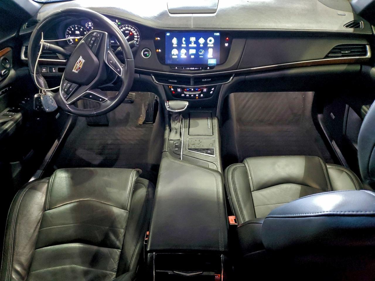 2017 CADILLAC CT6