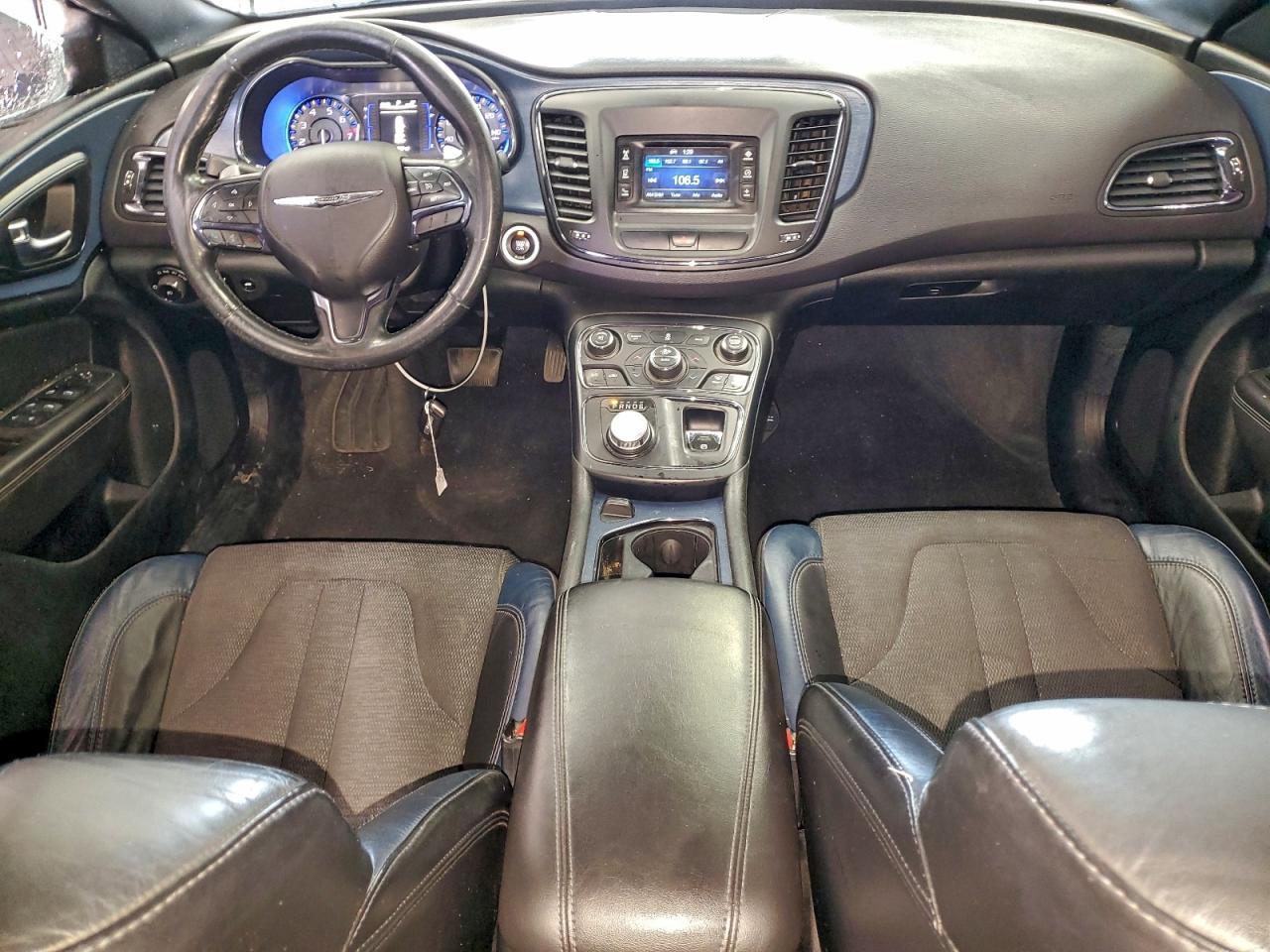 2015 CHRYSLER 200