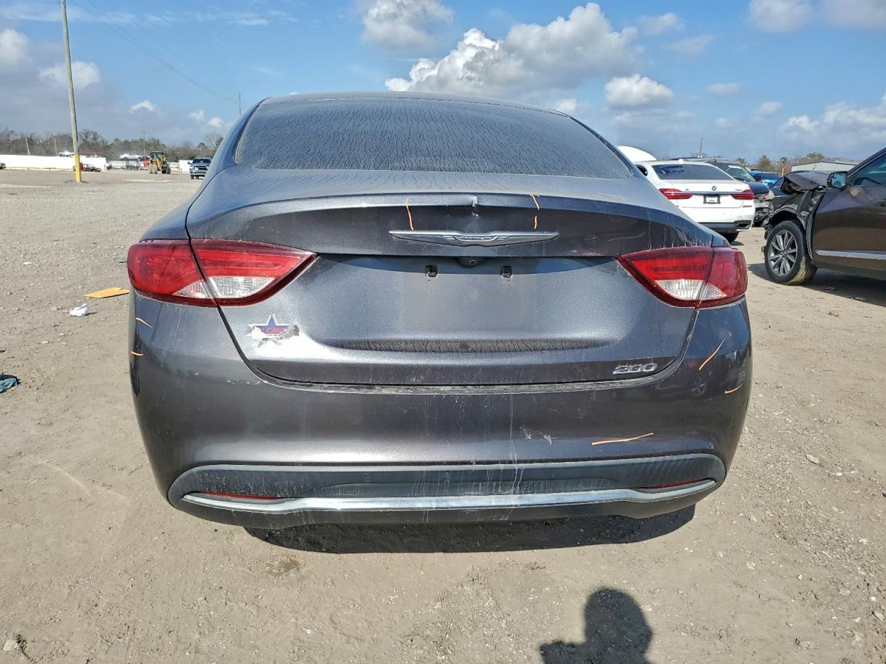 2016 CHRYSLER 200