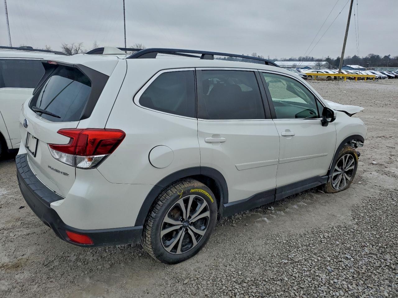 2019 SUBARU FORESTER