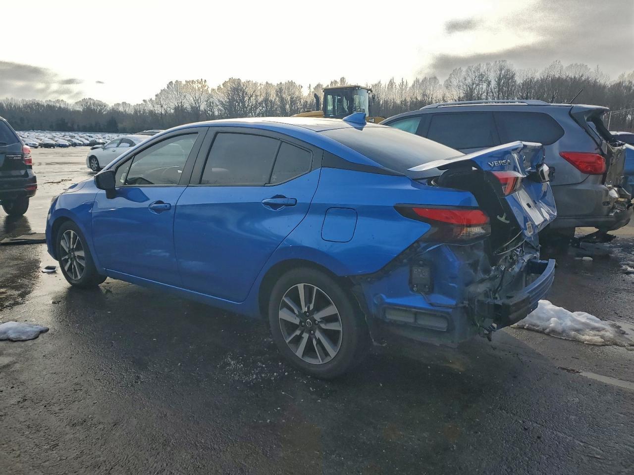 2021 NISSAN VERSA