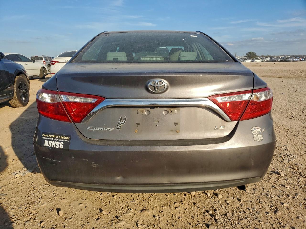2015 TOYOTA CAMRY