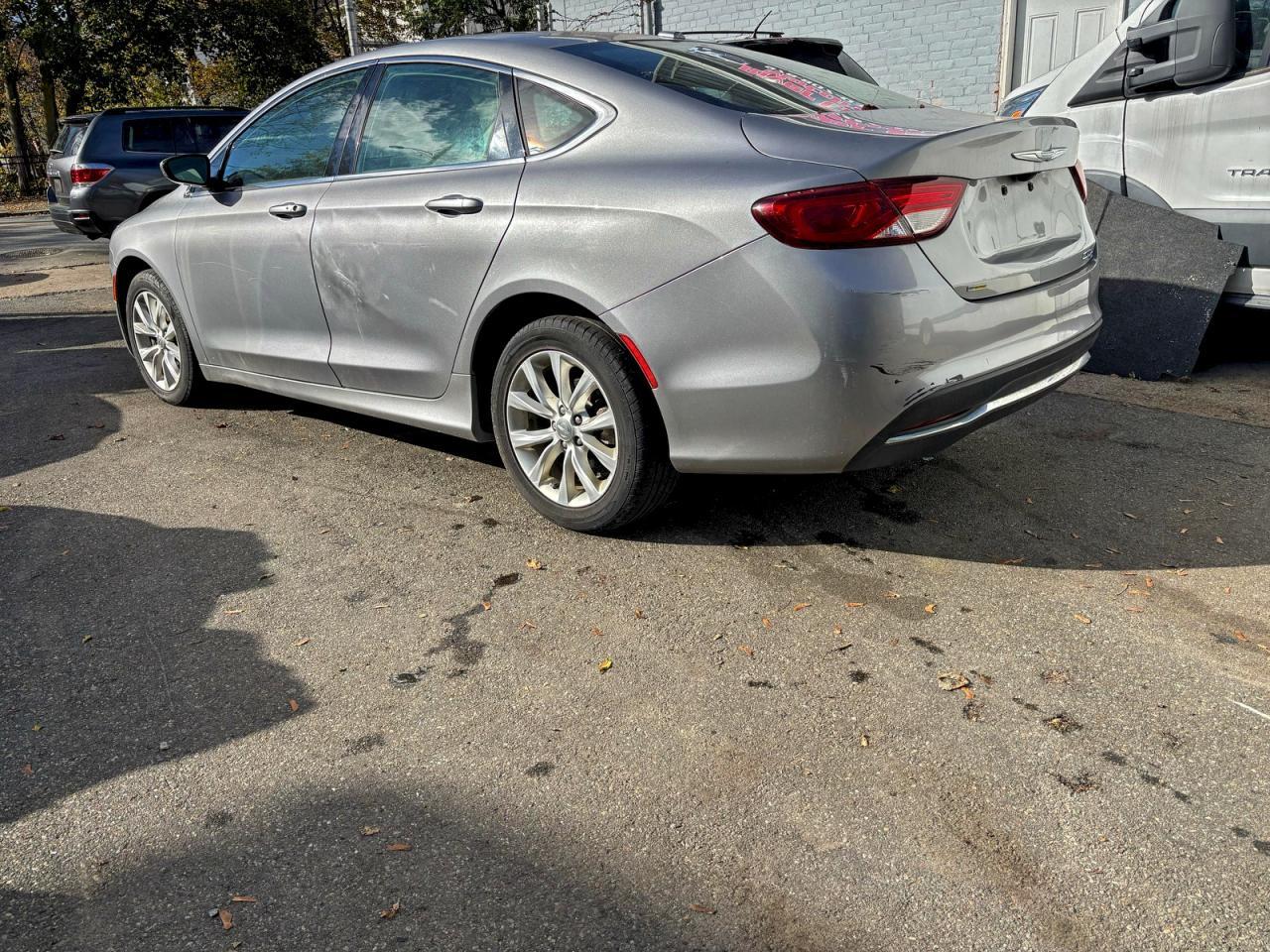2015 CHRYSLER 200