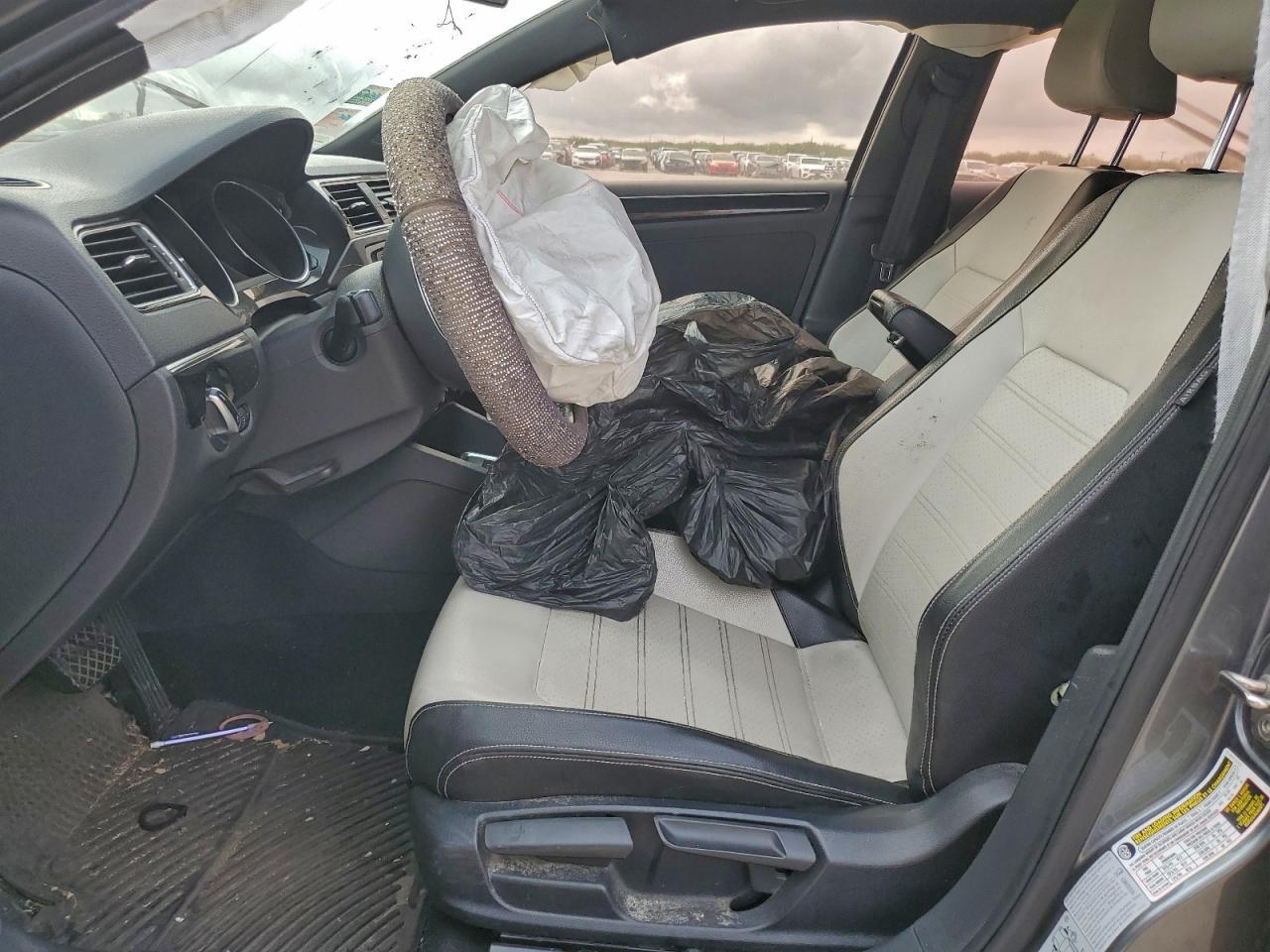 2015 VOLKSWAGEN JETTA