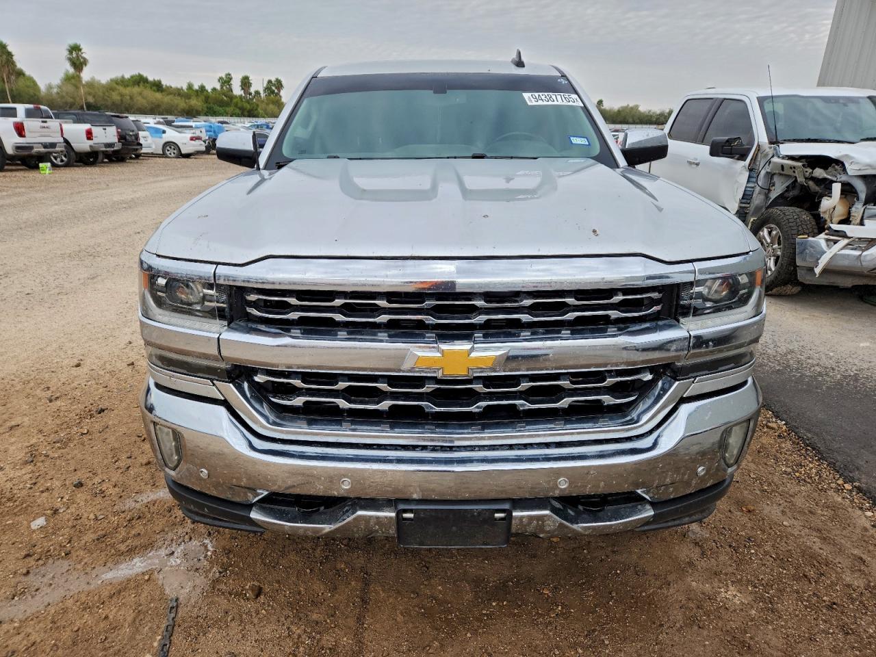 2018 CHEVROLET Silverado
