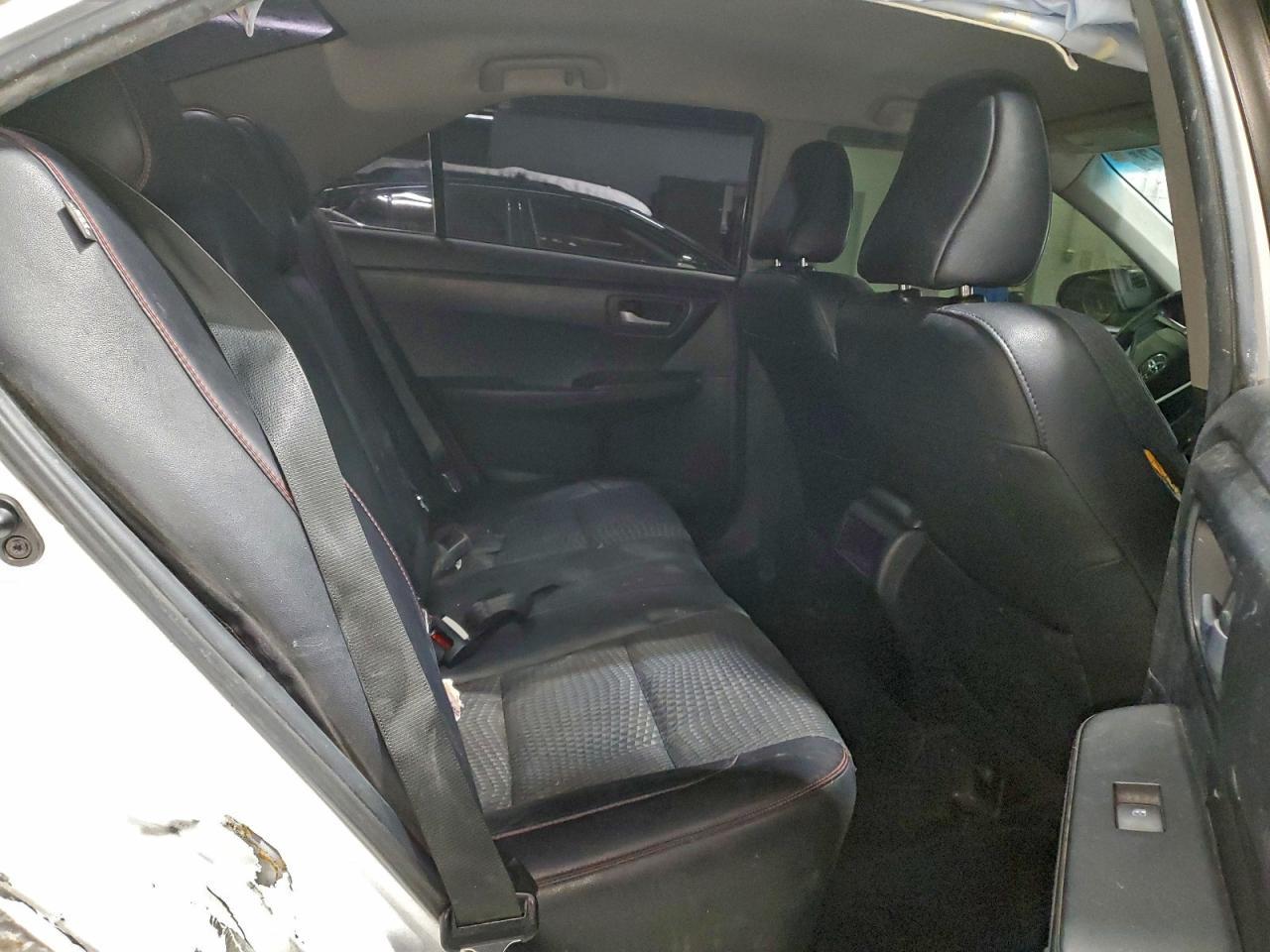 2015 TOYOTA CAMRY