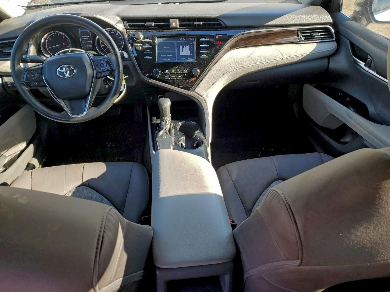 2019 TOYOTA CAMRY