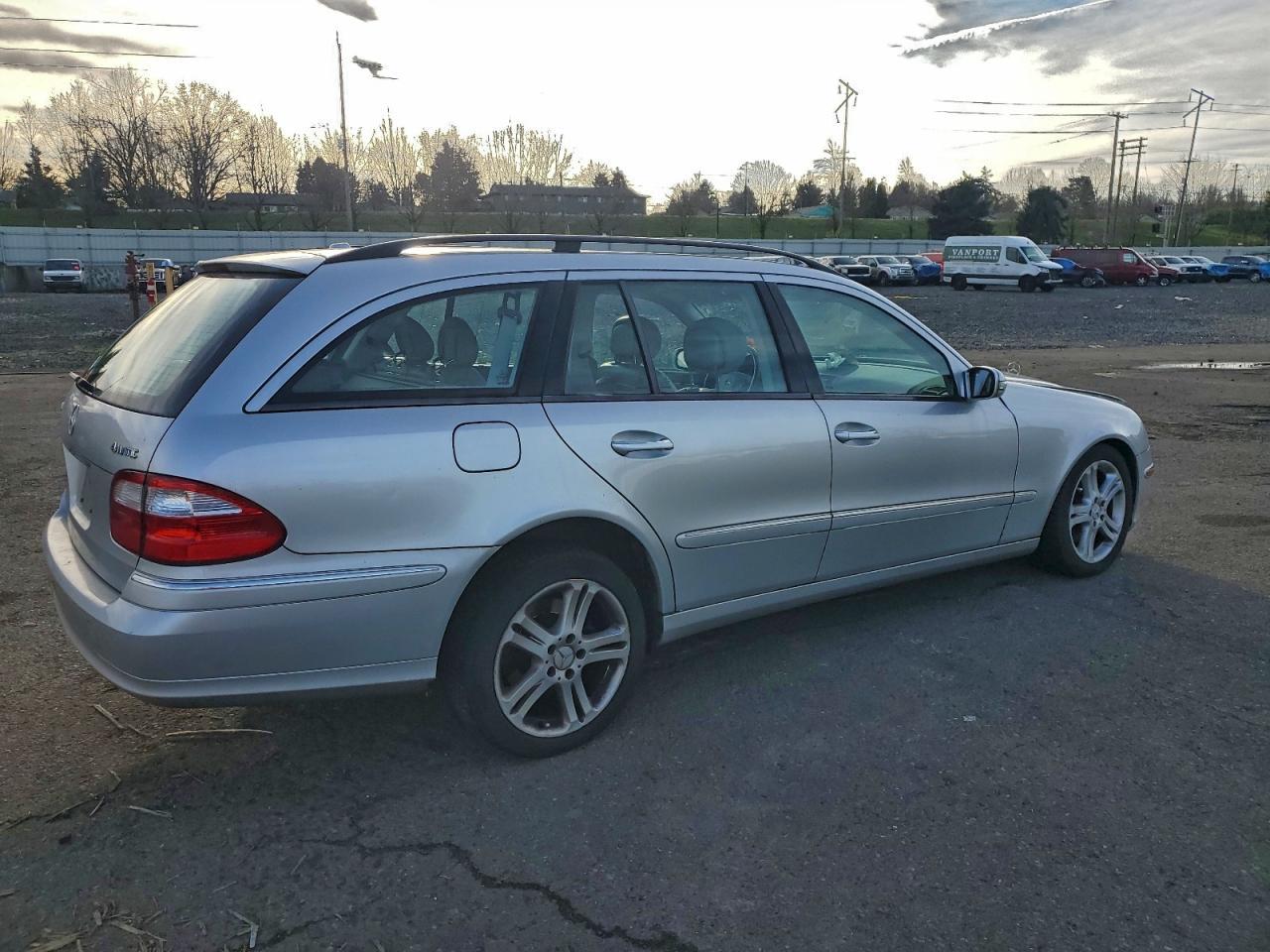 2006 MERCEDES-BENZ E-Class