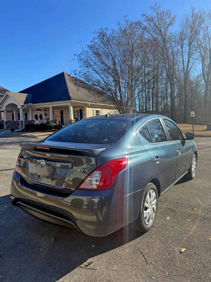2017 NISSAN VERSA