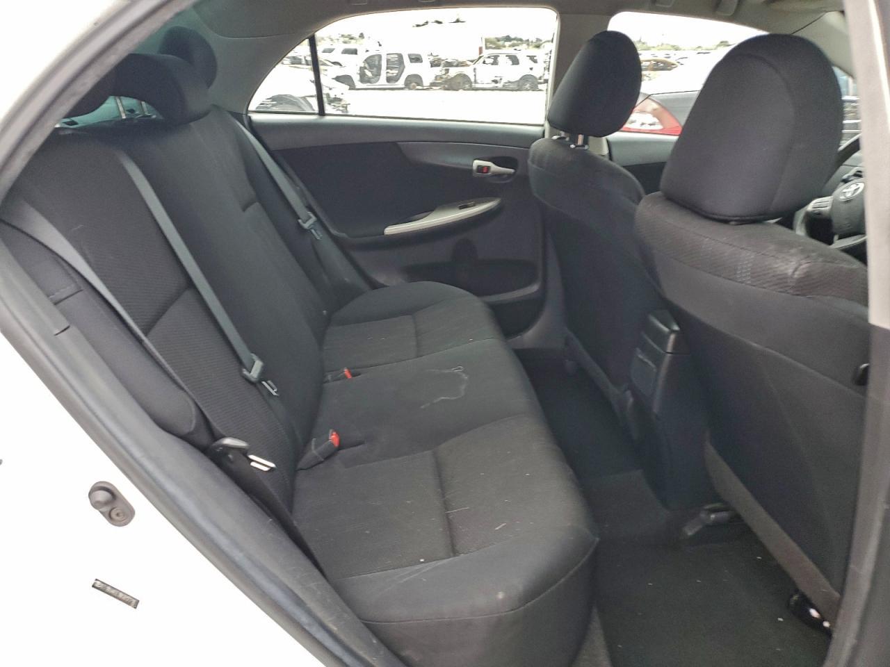 2011 TOYOTA COROLLA
