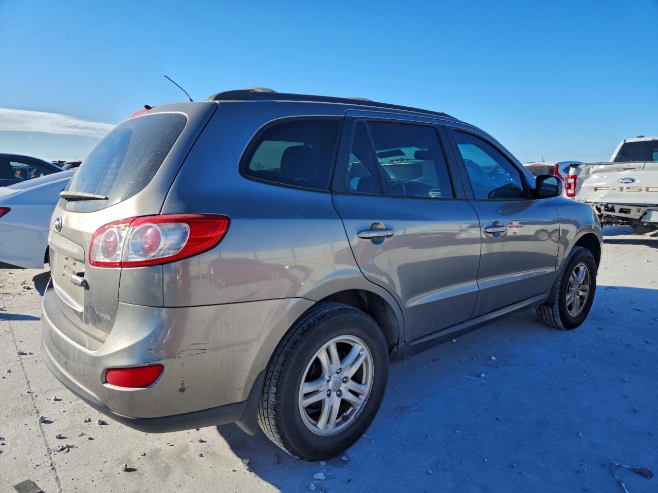 2012 HYUNDAI SANTA FE