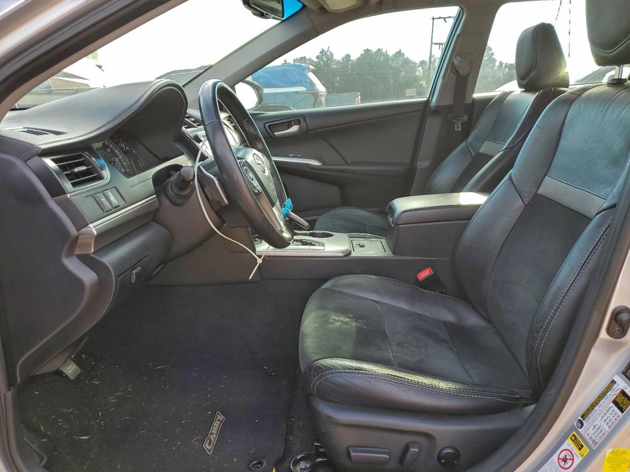 2012 TOYOTA CAMRY