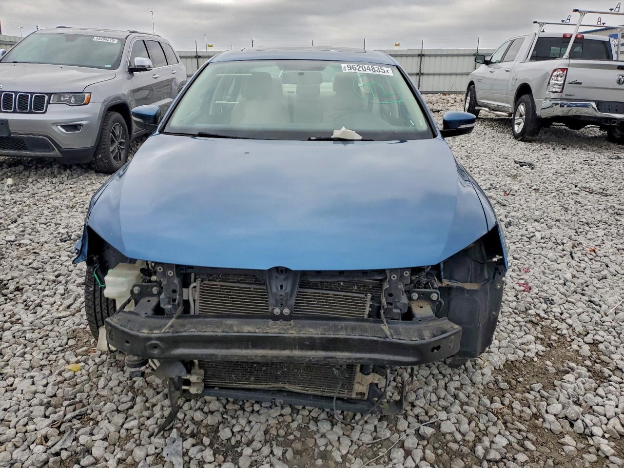 2017 VOLKSWAGEN JETTA