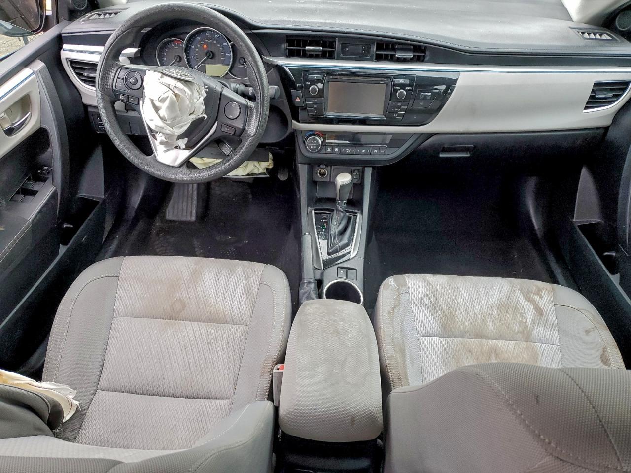2015 TOYOTA COROLLA