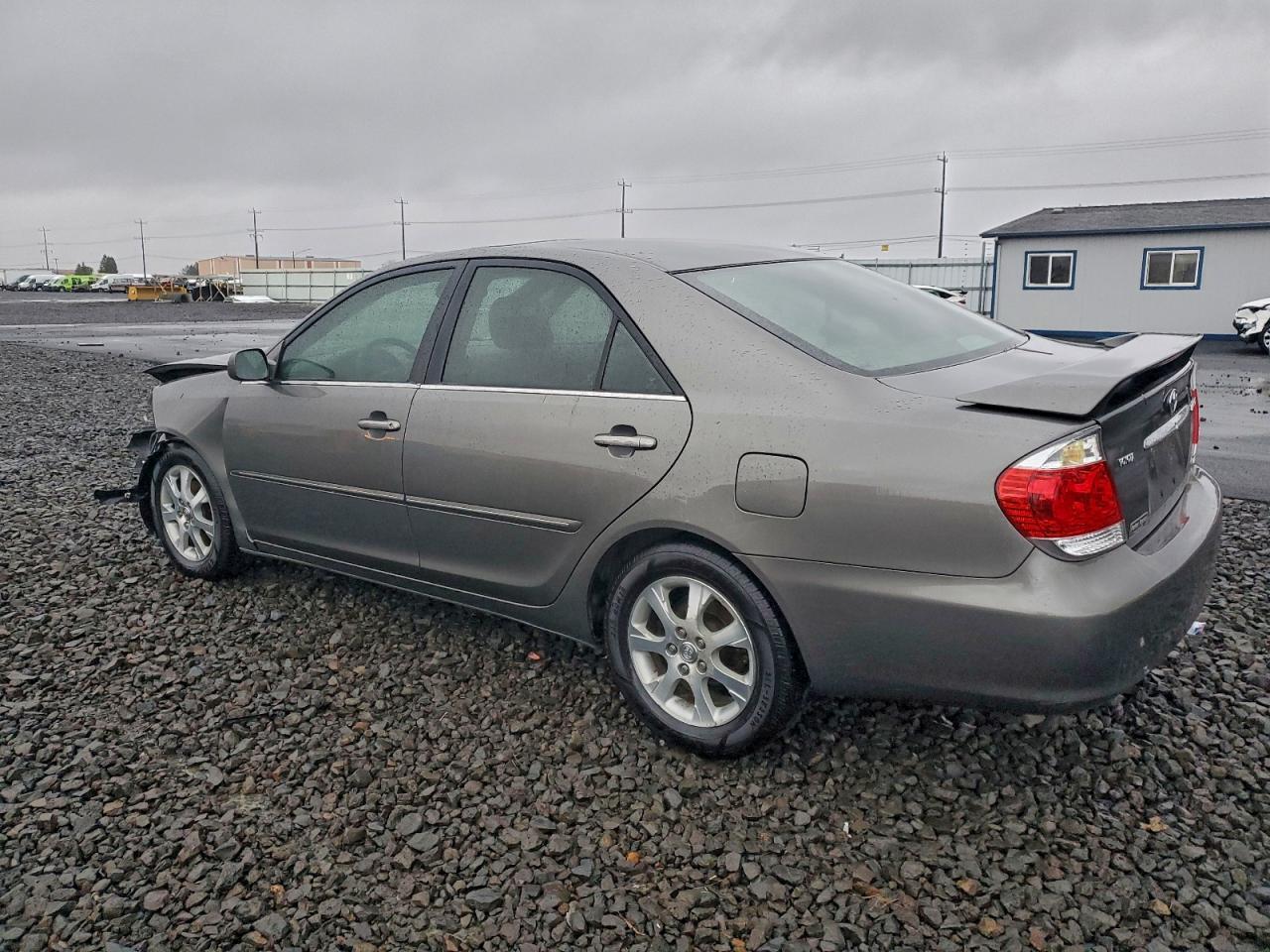 2005 TOYOTA CAMRY