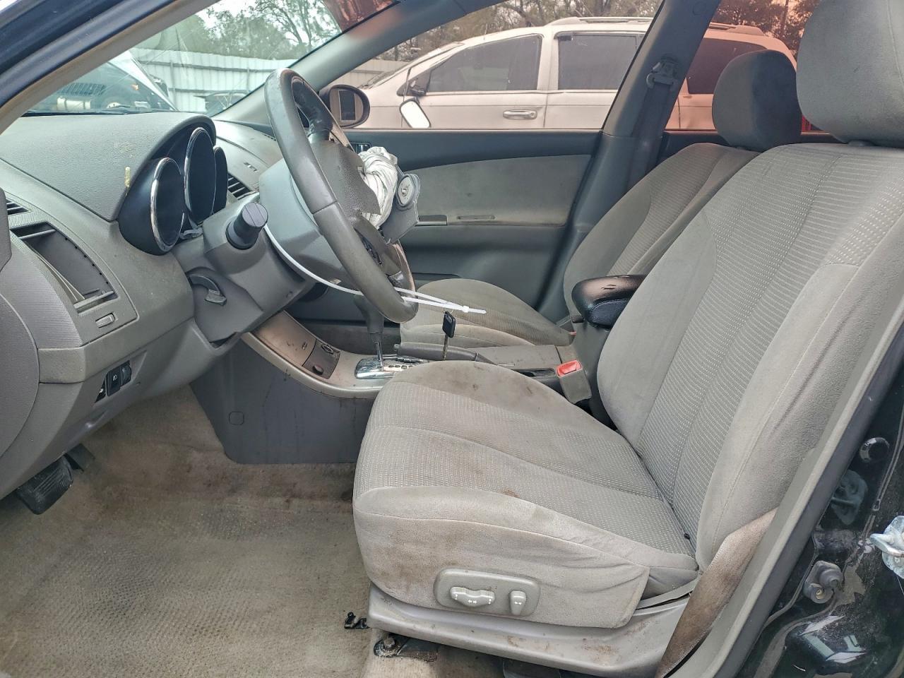 2006 NISSAN ALTIMA