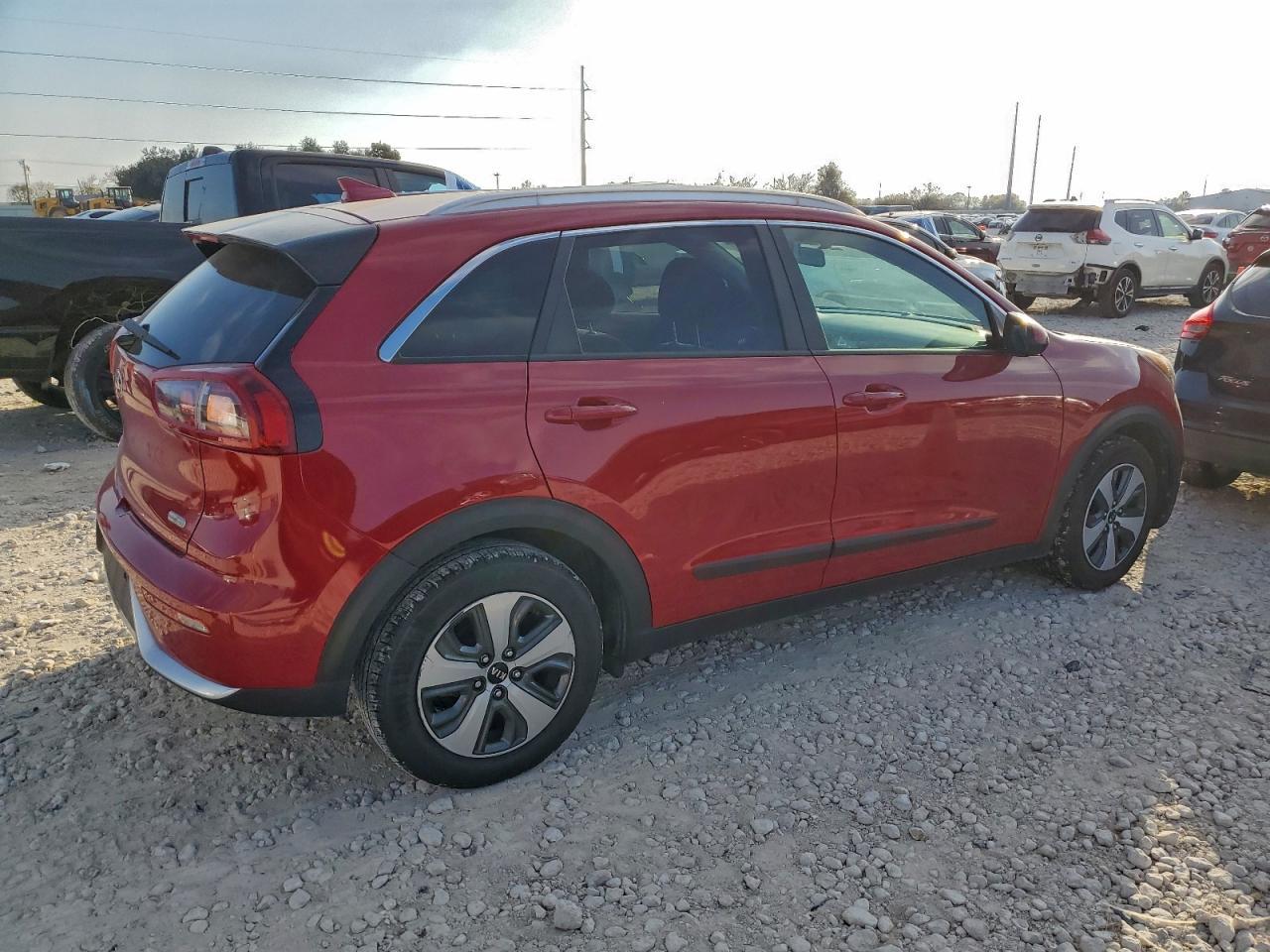 2017 KIA Niro