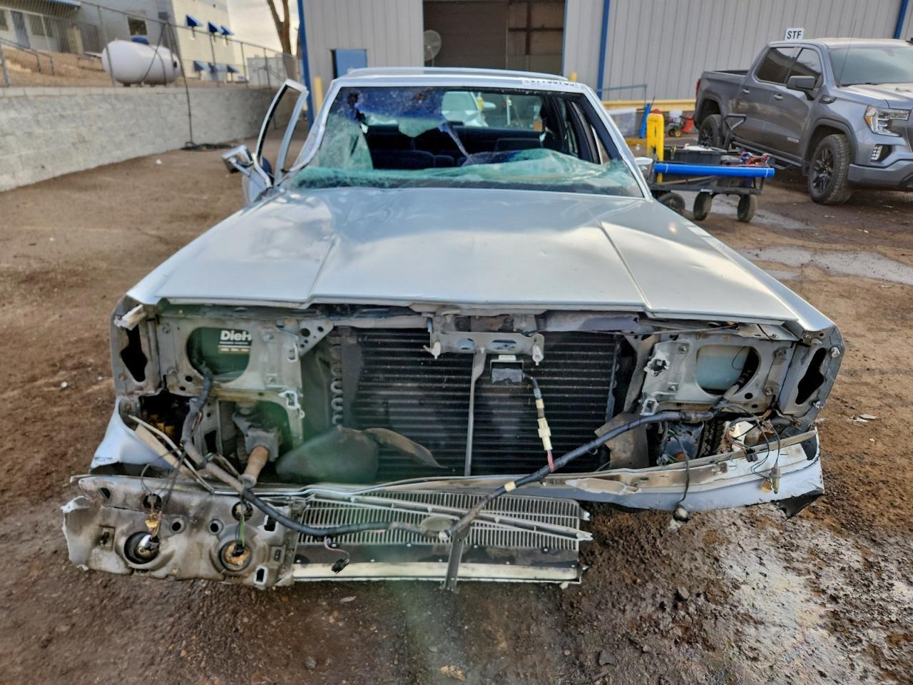 1990 FORD Crown Victoria