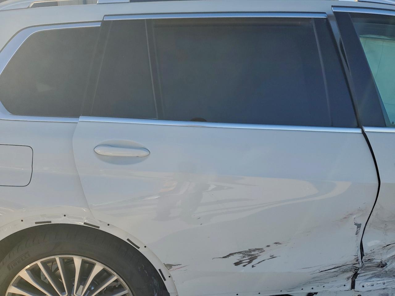 2026 BMW X7
