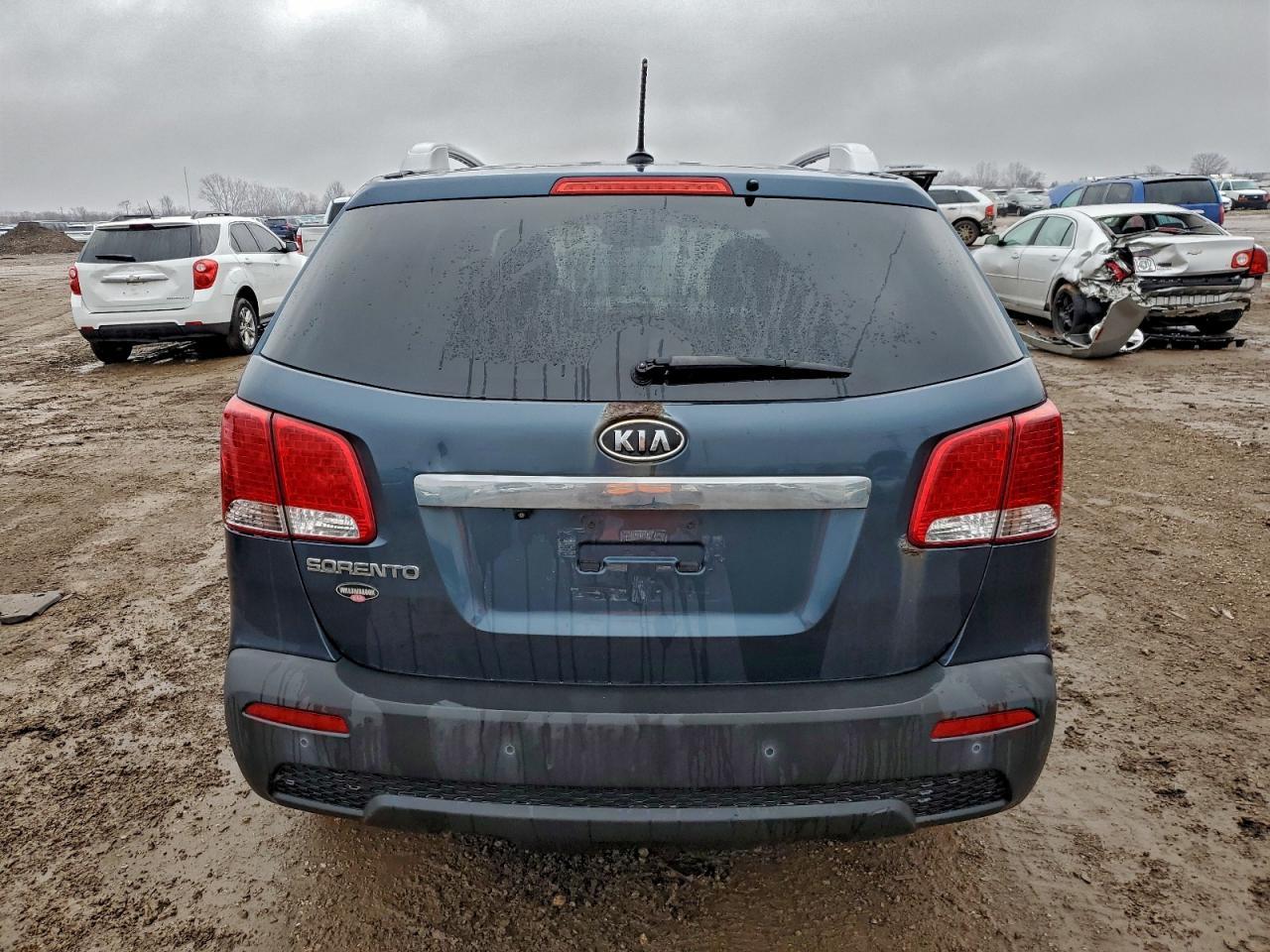 2011 KIA SORENTO