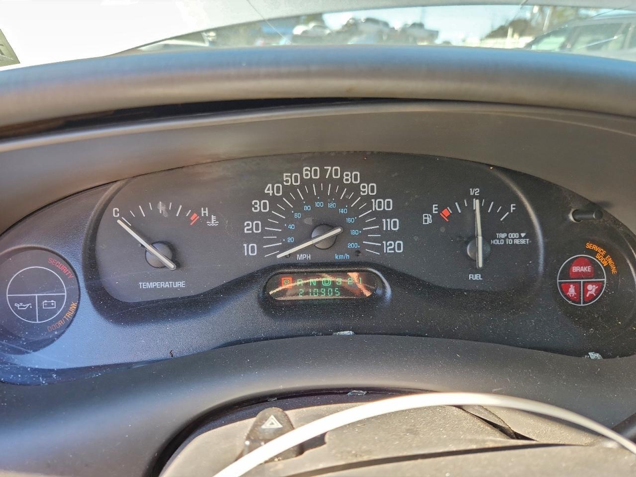 2005 BUICK Century