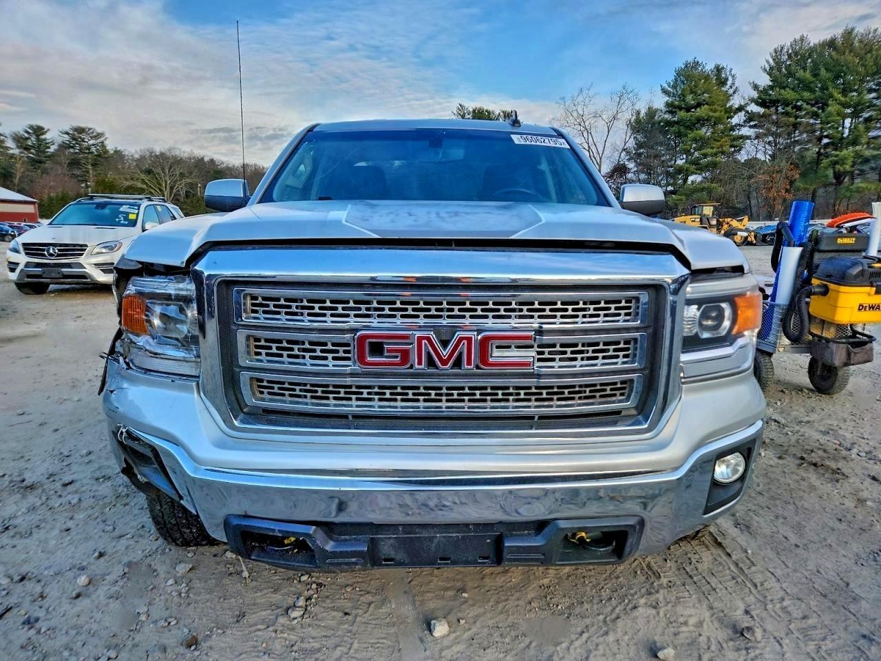 2015 GMC Sierra