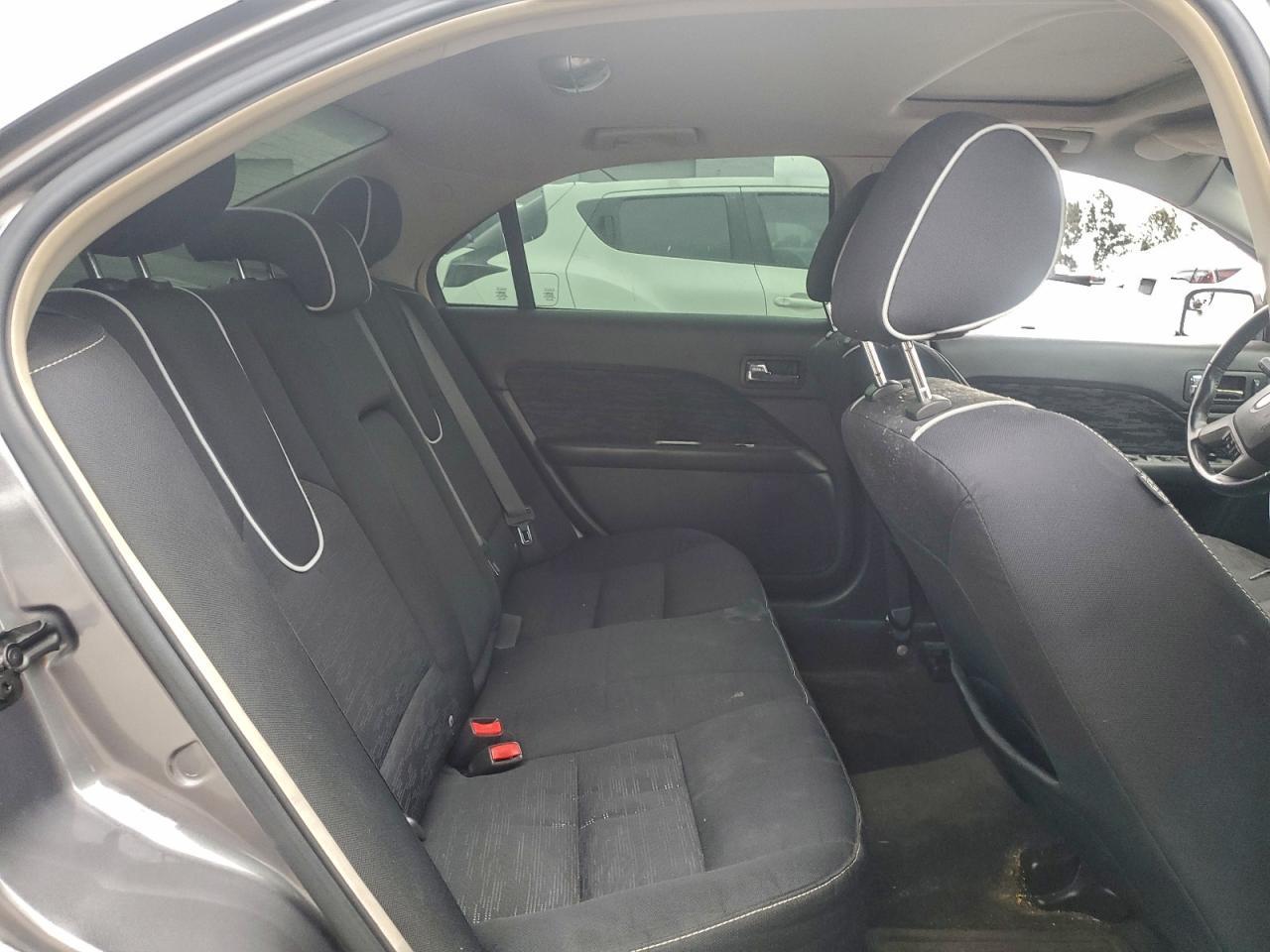 2011 FORD FUSION