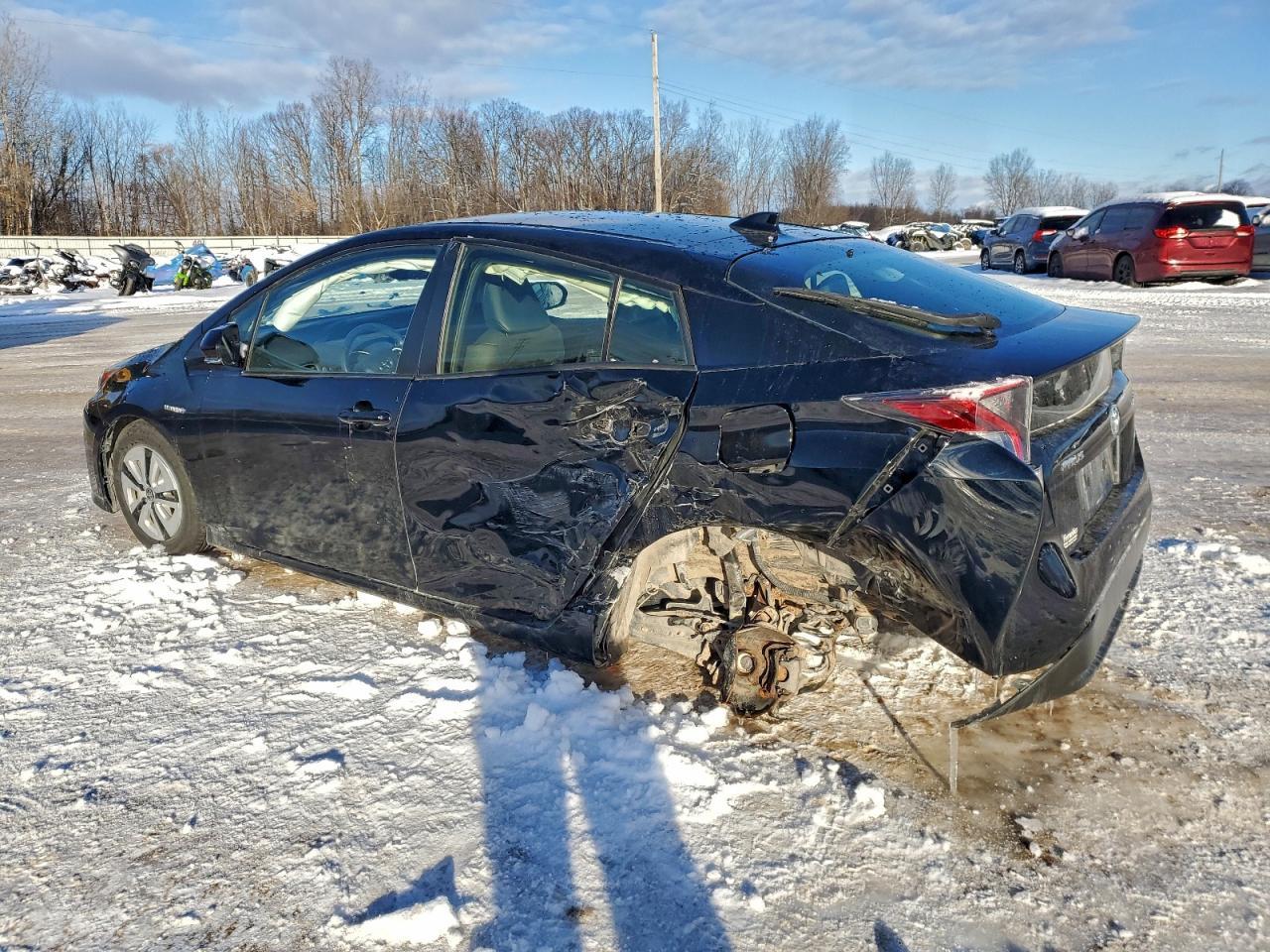 2016 TOYOTA PRIUS