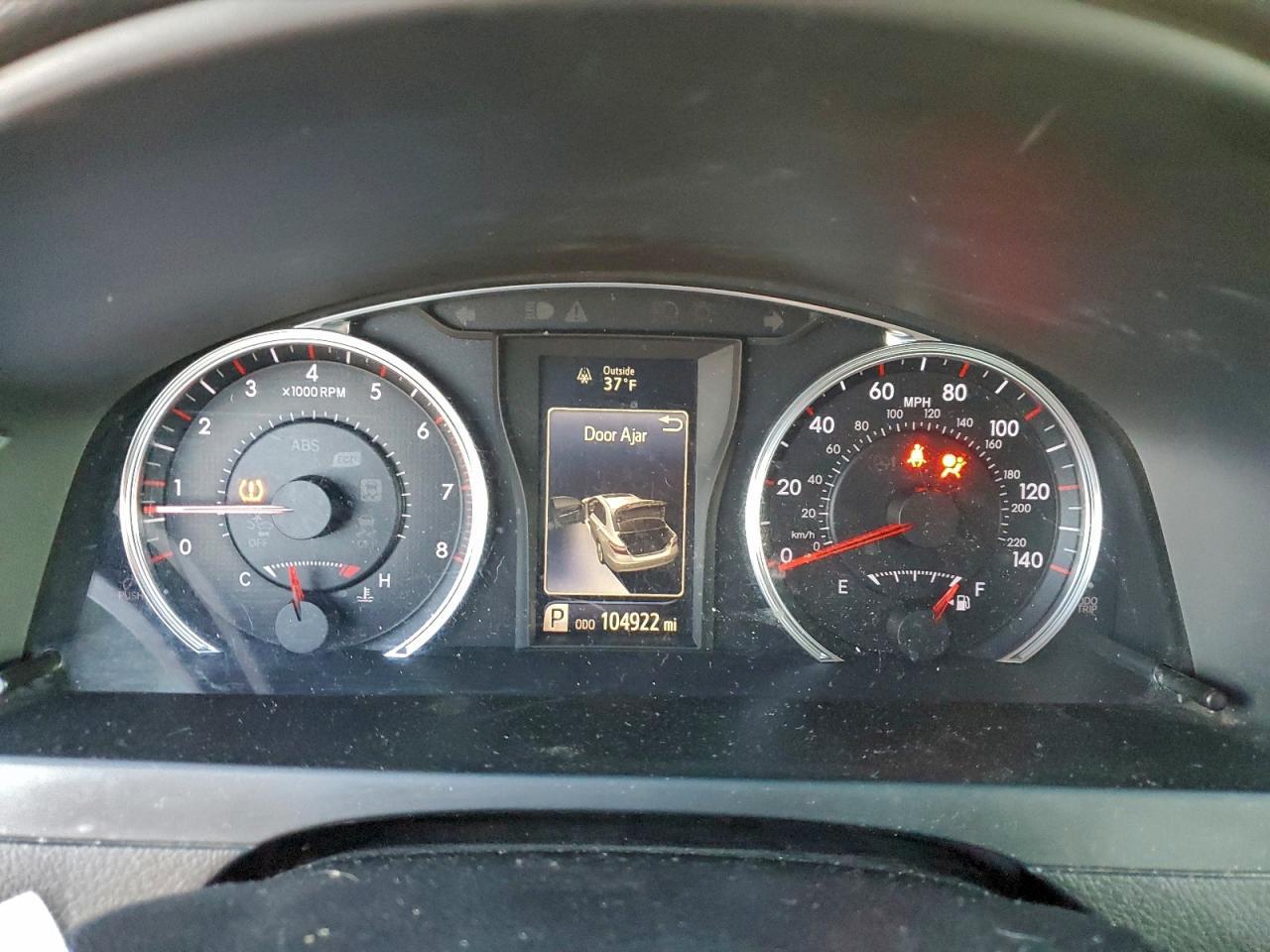2016 TOYOTA CAMRY
