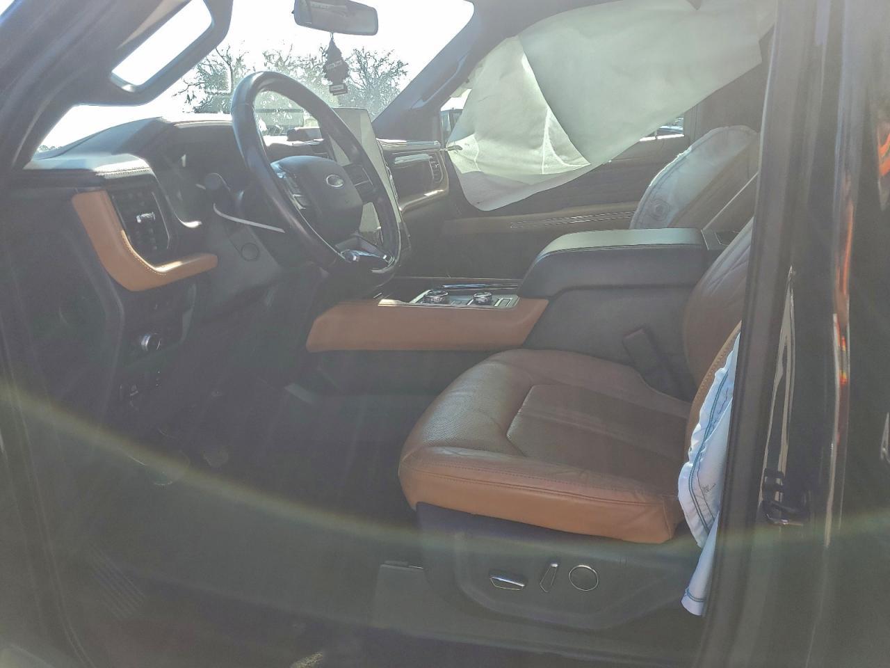 2022 FORD Expedition