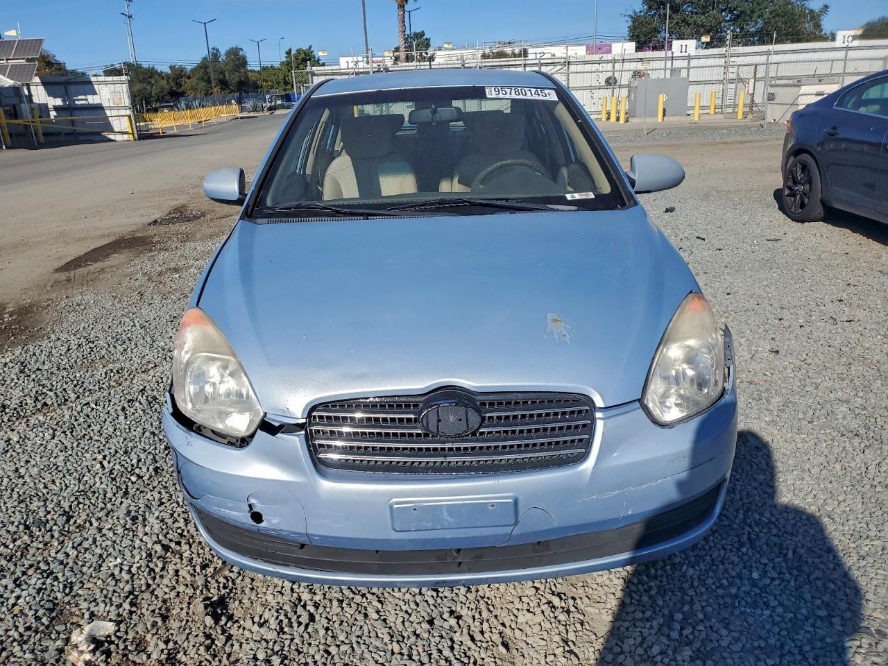 2011 HYUNDAI ACCENT