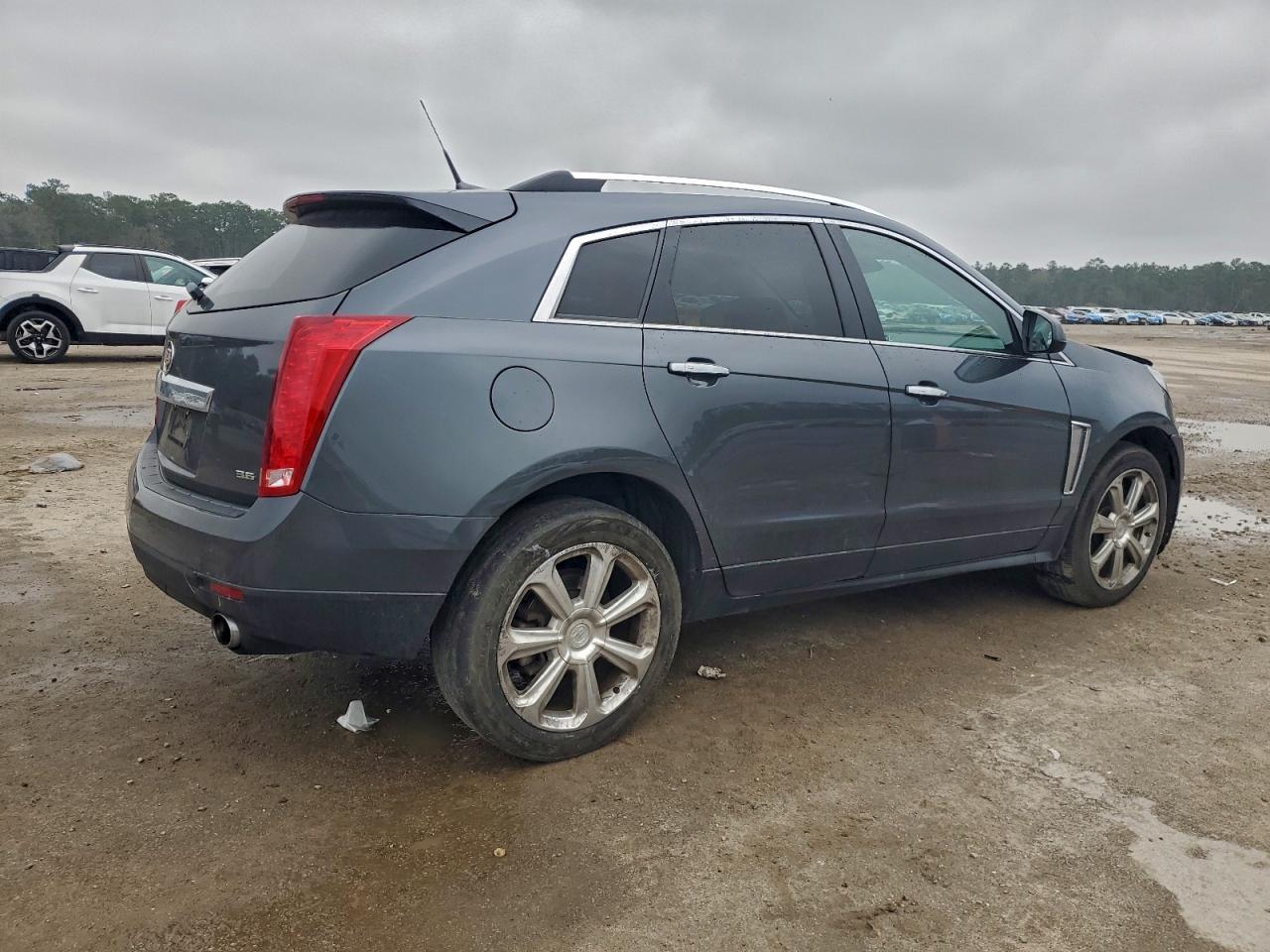 2013 CADILLAC SRX