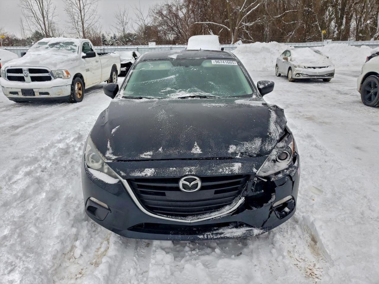 2016 MAZDA 3