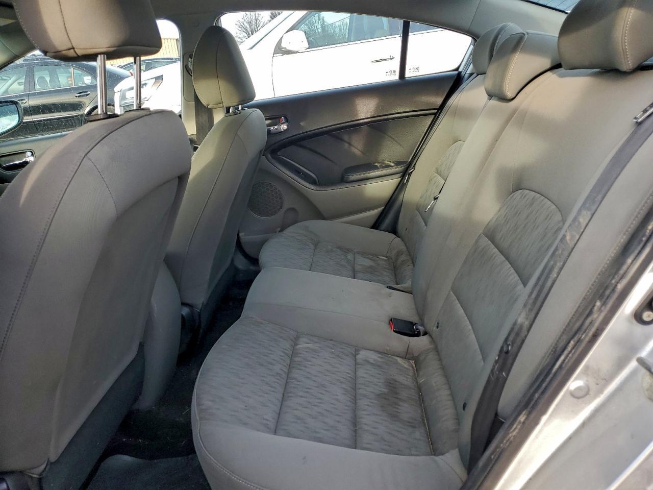 2015 KIA FORTE