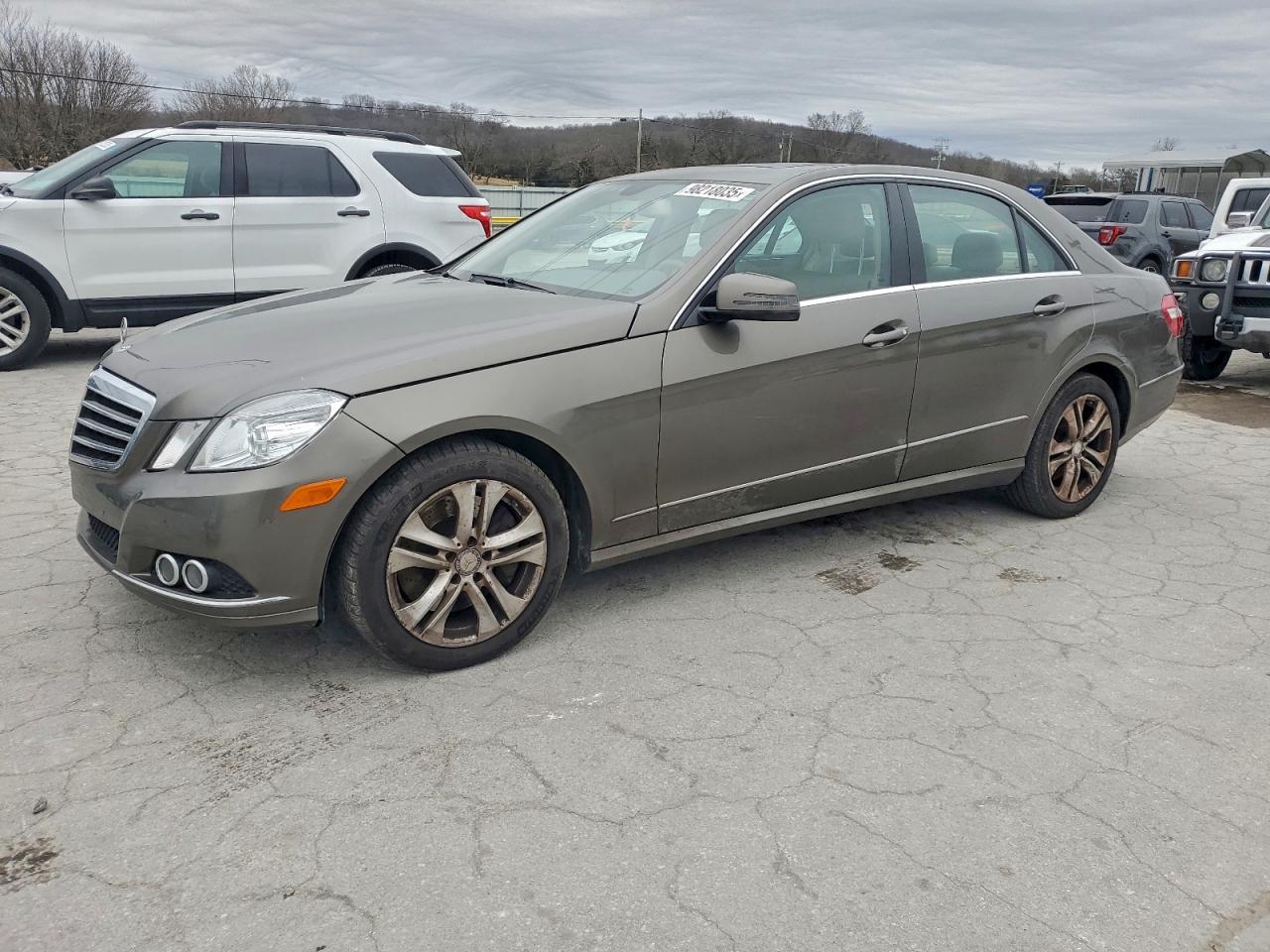 2010 MERCEDES-BENZ E-Class