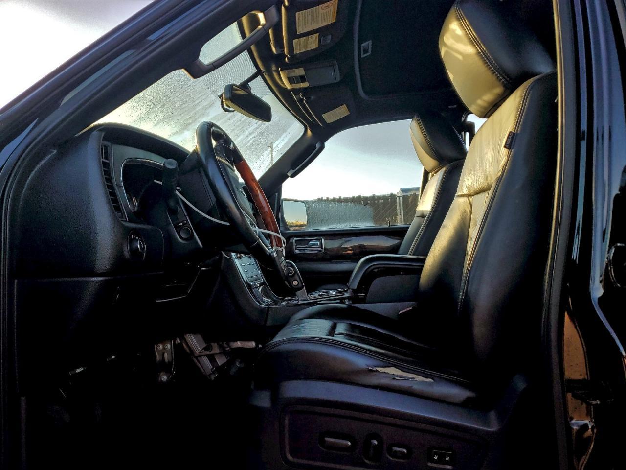 2015 LINCOLN Navigator