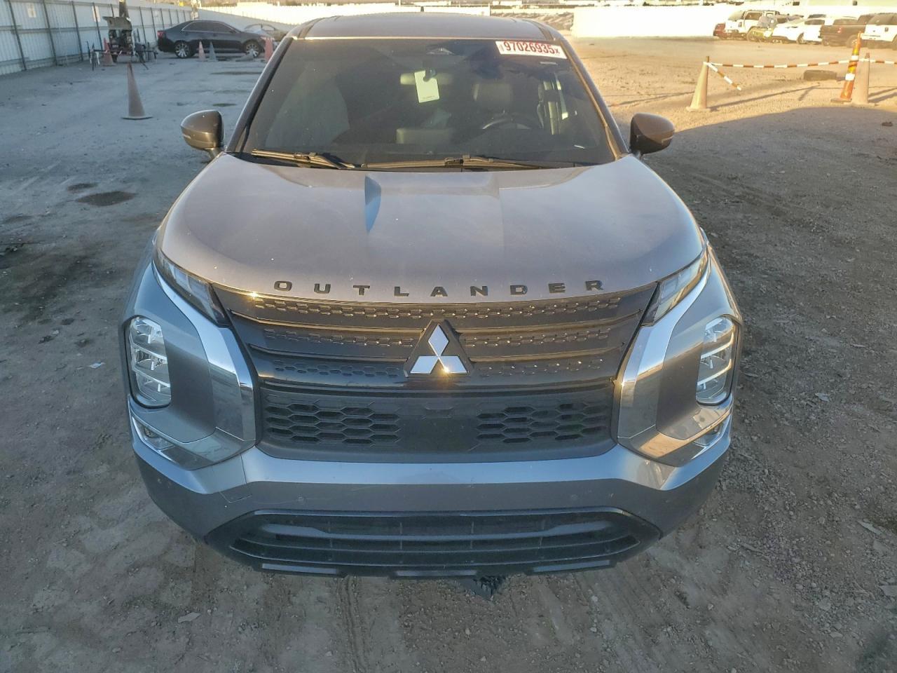 2022 MITSUBISHI outlander