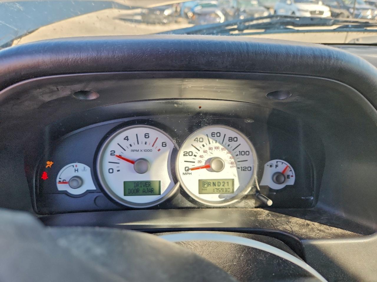 2007 FORD ESCAPE