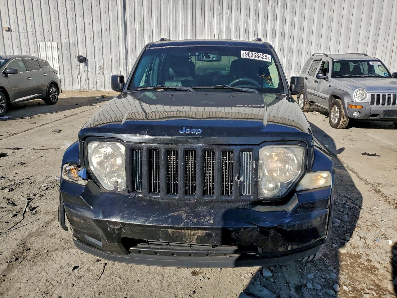 2012 JEEP Liberty