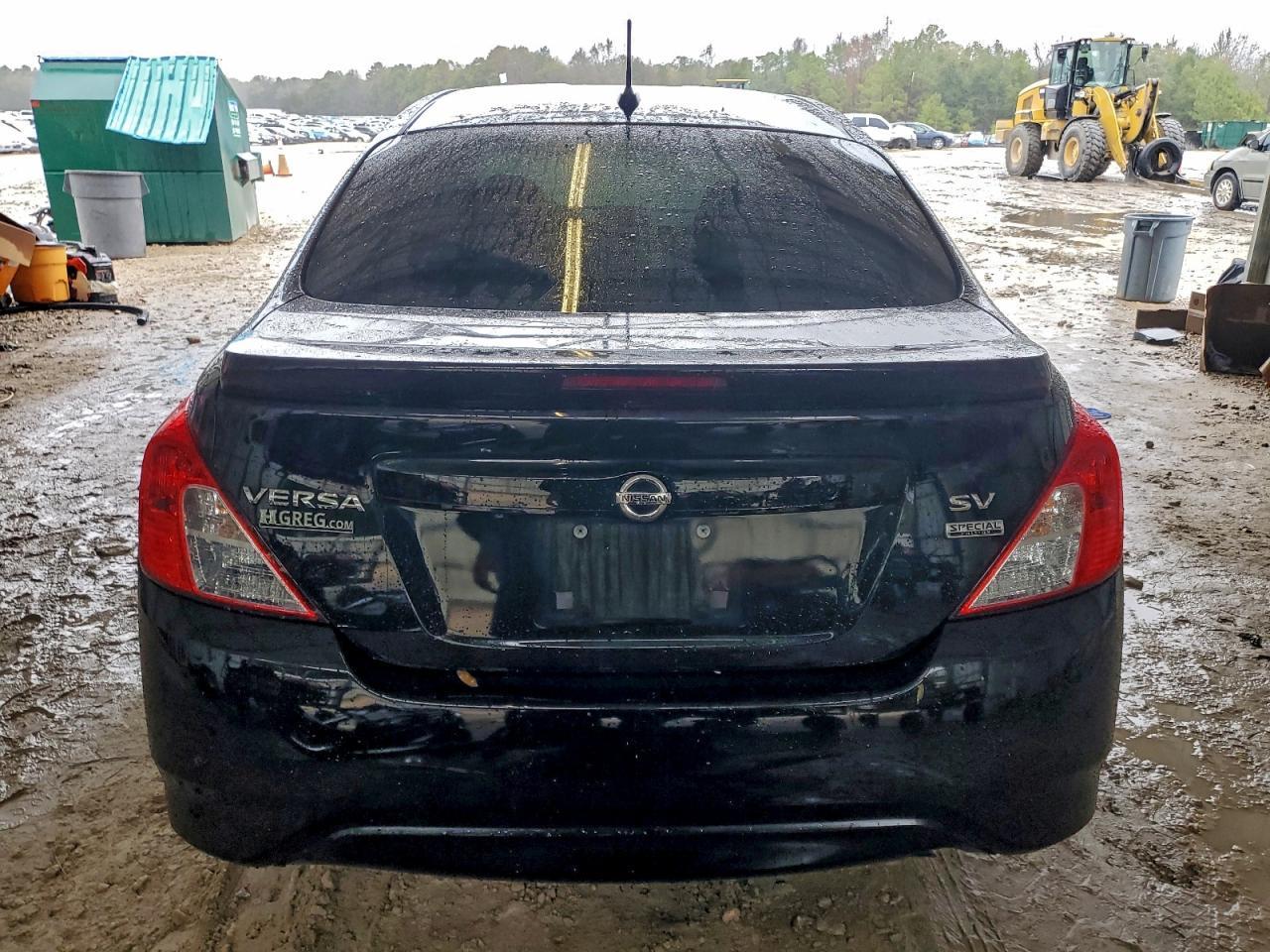 2018 NISSAN VERSA