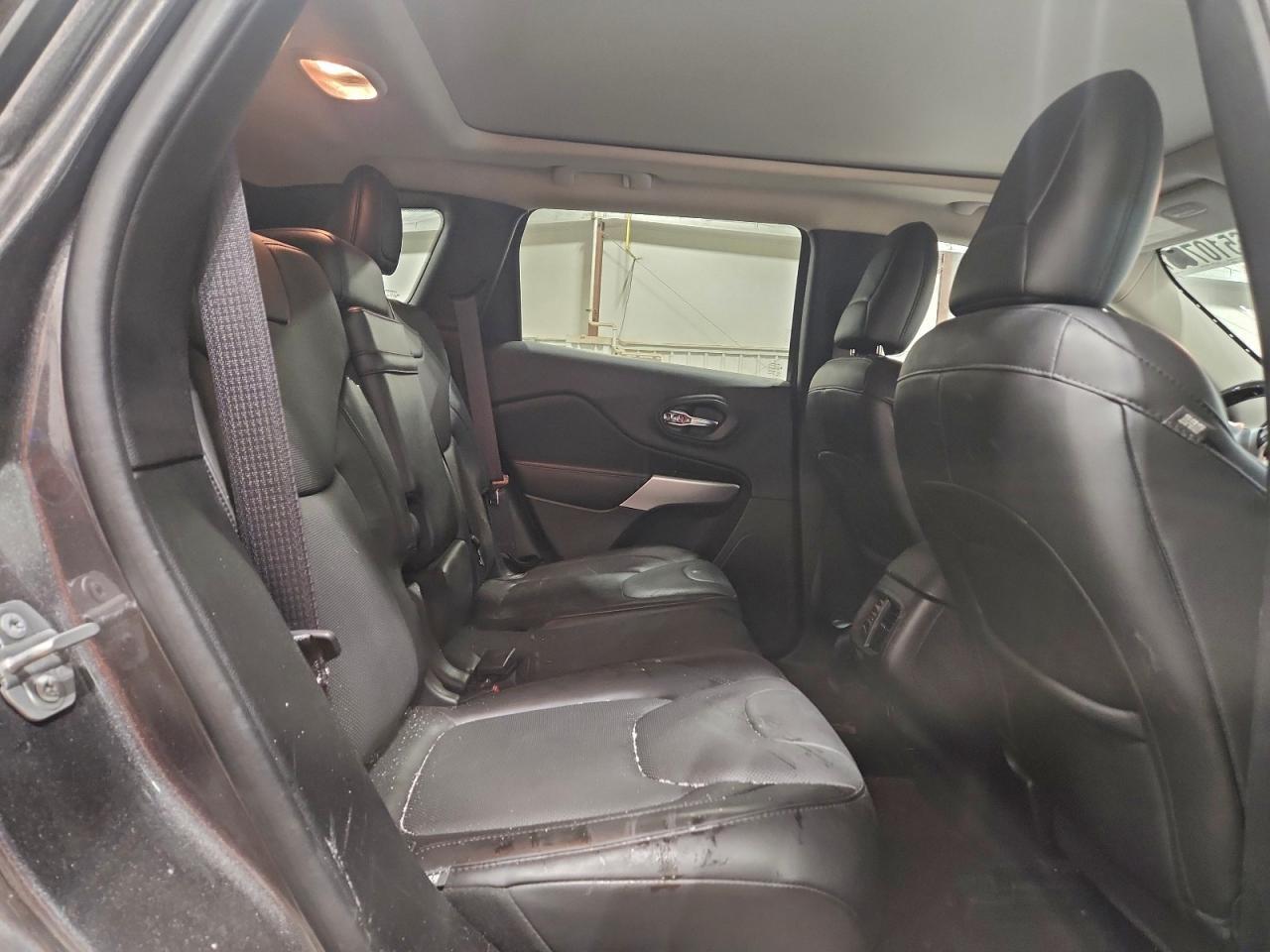 2018 JEEP CHEROKEE