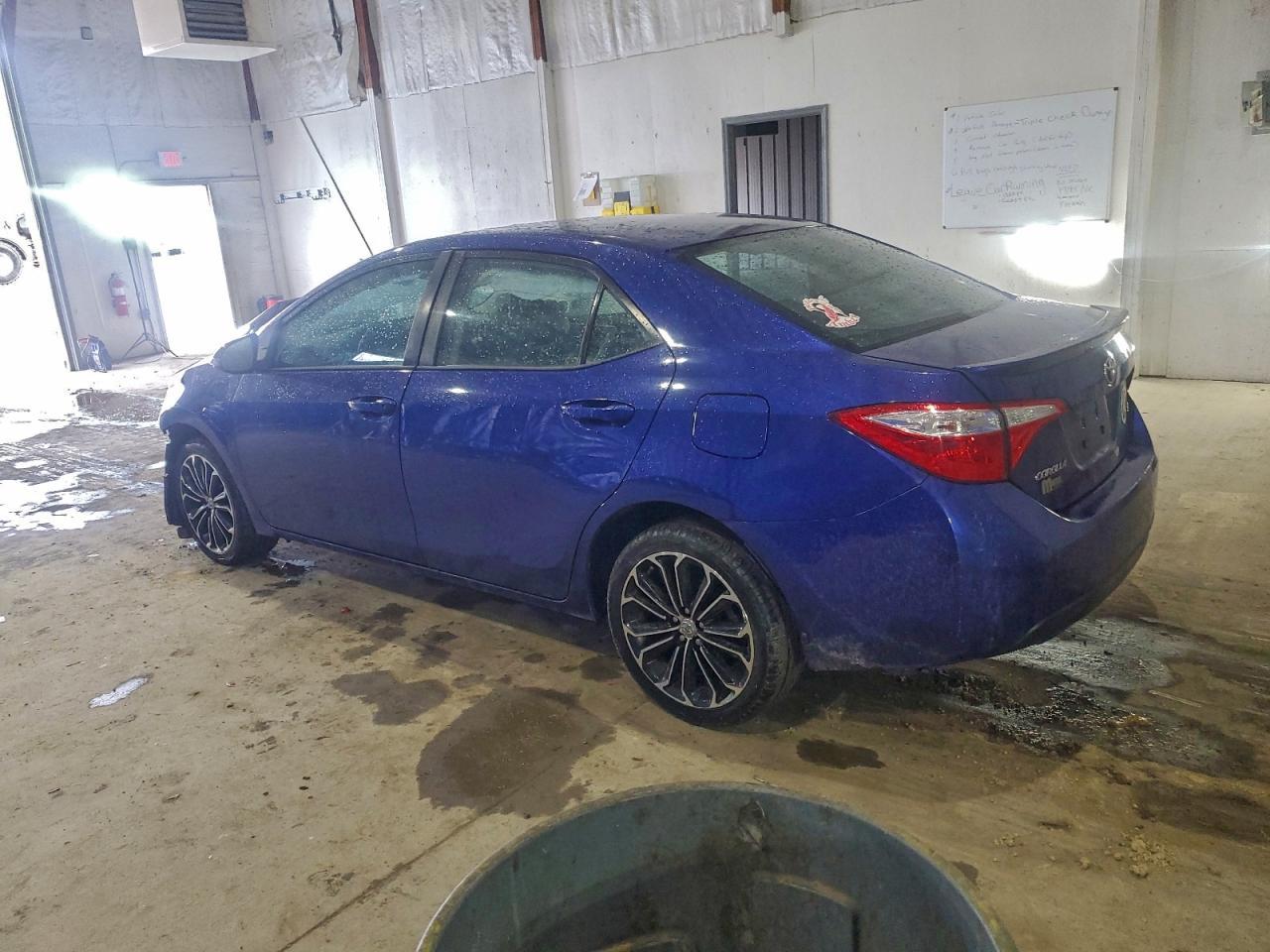 2016 TOYOTA COROLLA