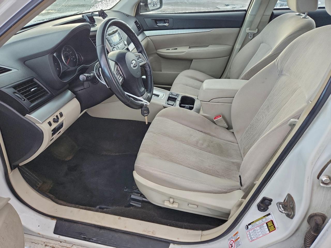 2013 SUBARU Legacy