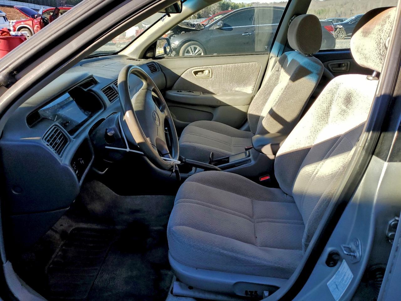 2000 TOYOTA CAMRY