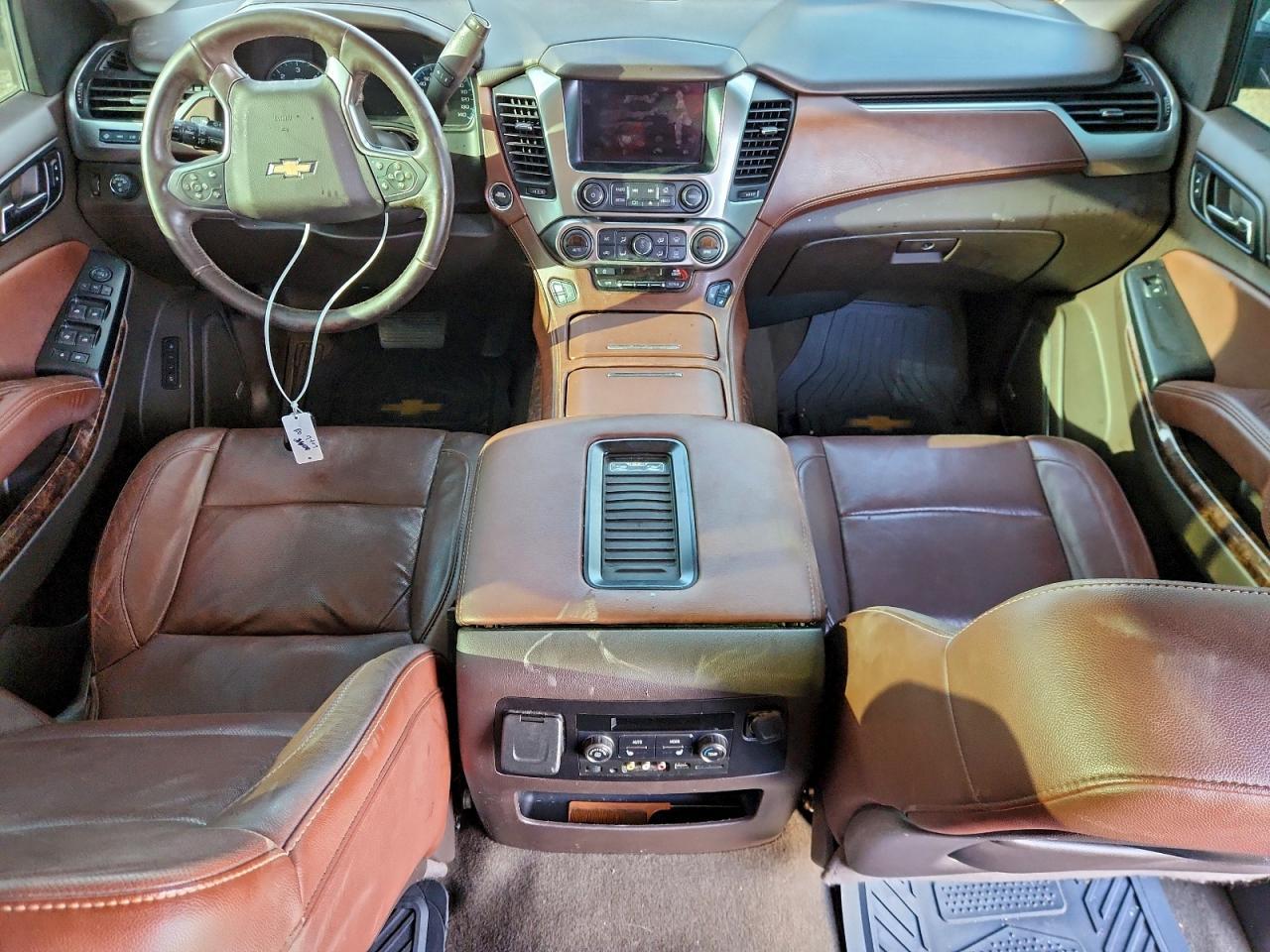 2016 CHEVROLET Suburban