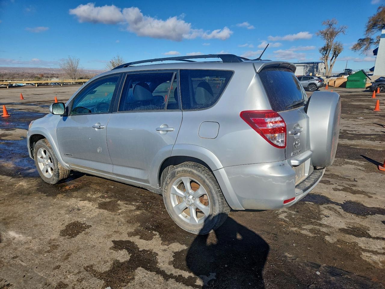 2012 TOYOTA RAV4