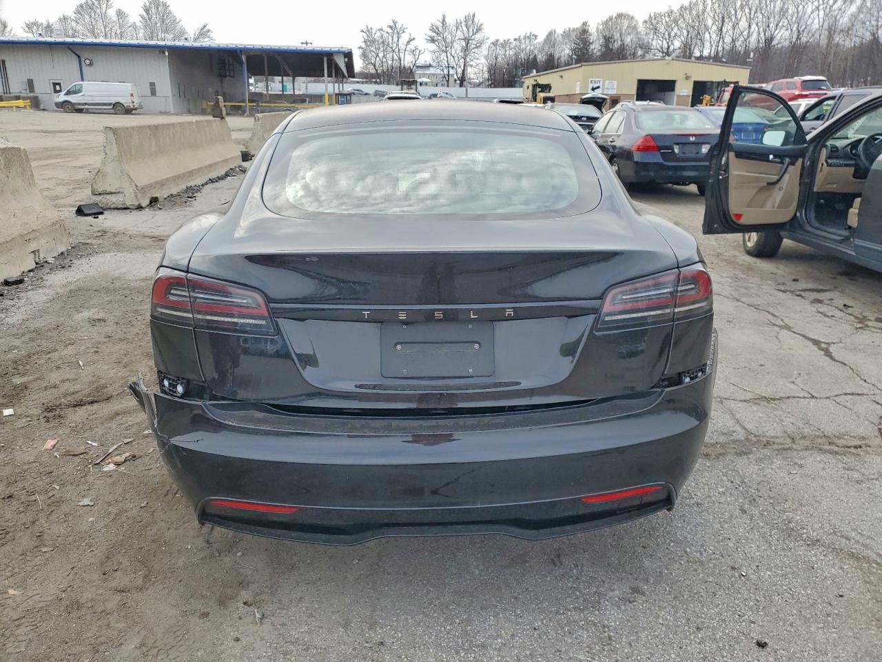 2023 TESLA MODEL S